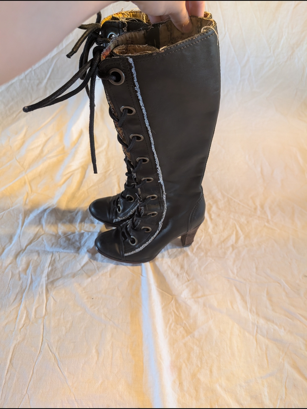 2/60$ Seychelles Black Lace-Up Leather Heeled Boots - Picture 11 of 13